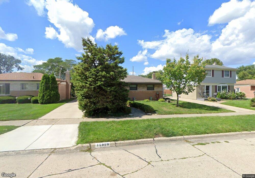 15959 Dugan St, Roseville, MI 48066 - photo 1