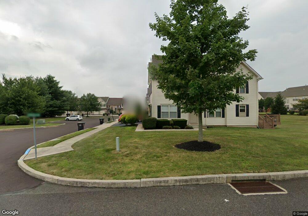 2204 Carriage Ln, Royersford, PA 19468 - photo 1