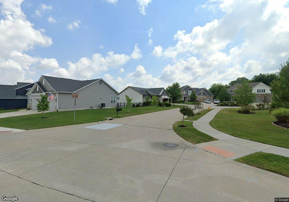 23 Schmitz Ct, Lake Saint Louis, MO 63367 - photo 1