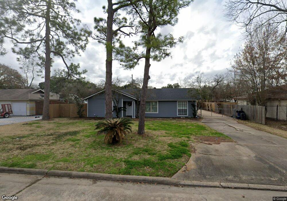 1010 Lindsey Dr, Rosenberg, TX 77471 - photo 1