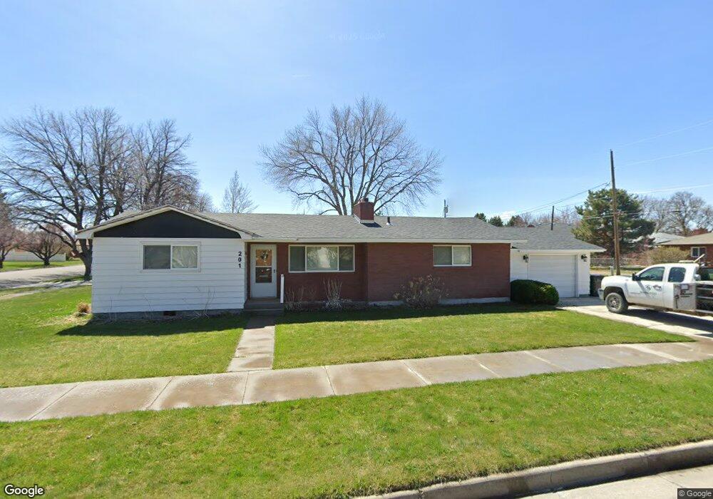 201 W 21st St, Burley, ID 83318 - photo 1