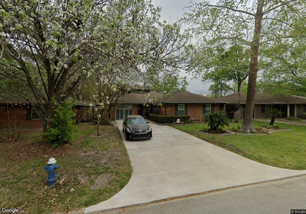 2022 Saxon Dr, Houston, TX 77018 - photo 1