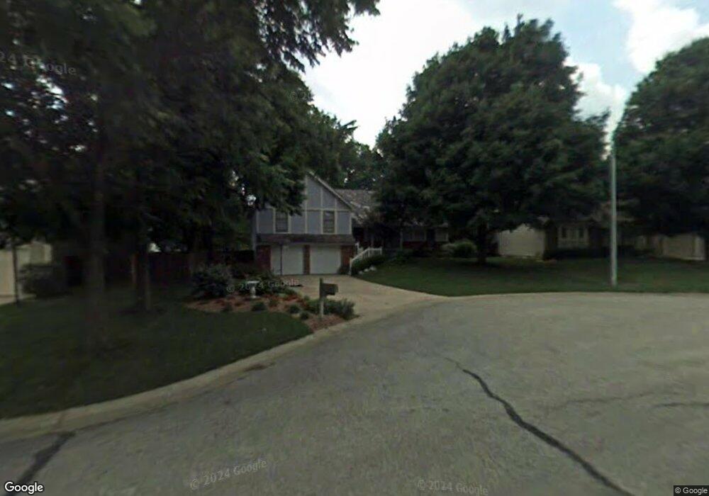 6728 Noland Rd, Shawnee, KS 66216 - photo 1