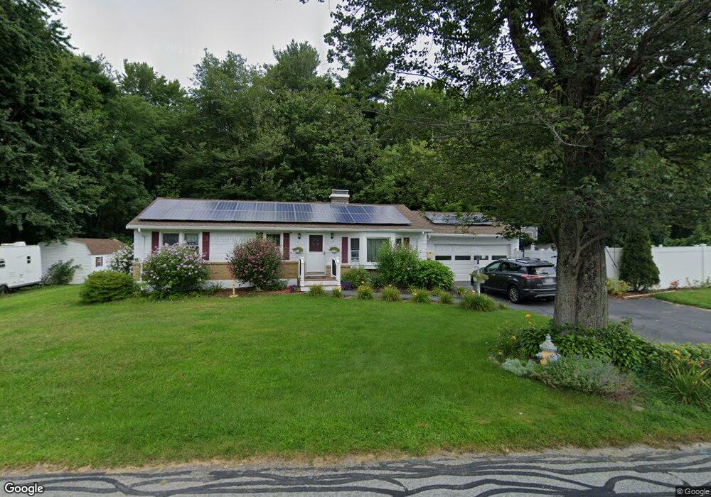 102 Mount View Dr, Holden, MA 01520 - photo 1