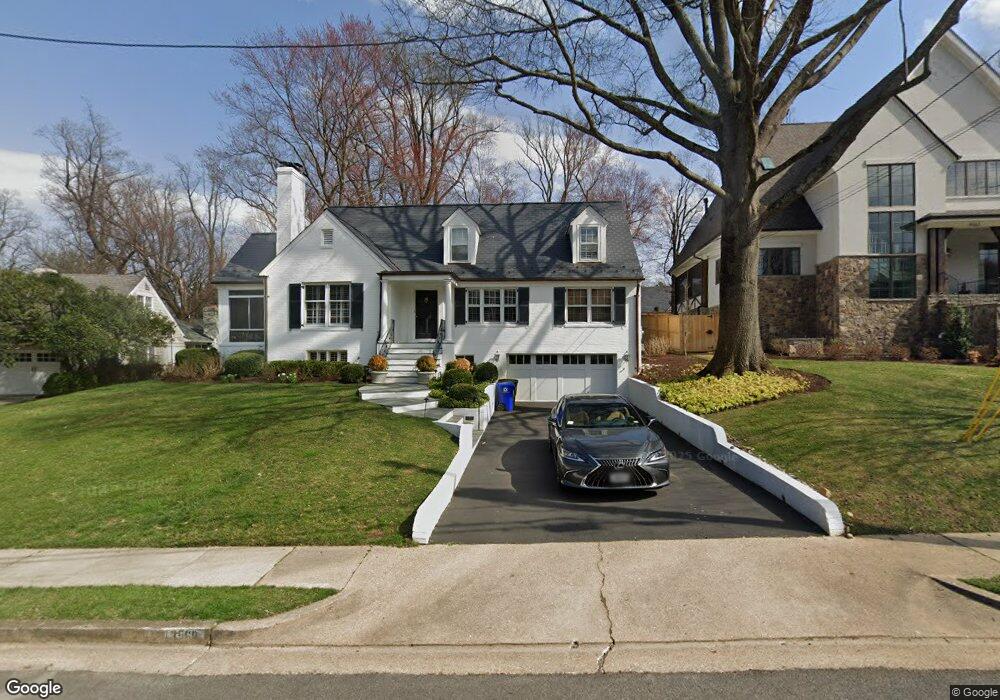 3569 N Abingdon St, Arlington, VA 22207 - photo 1