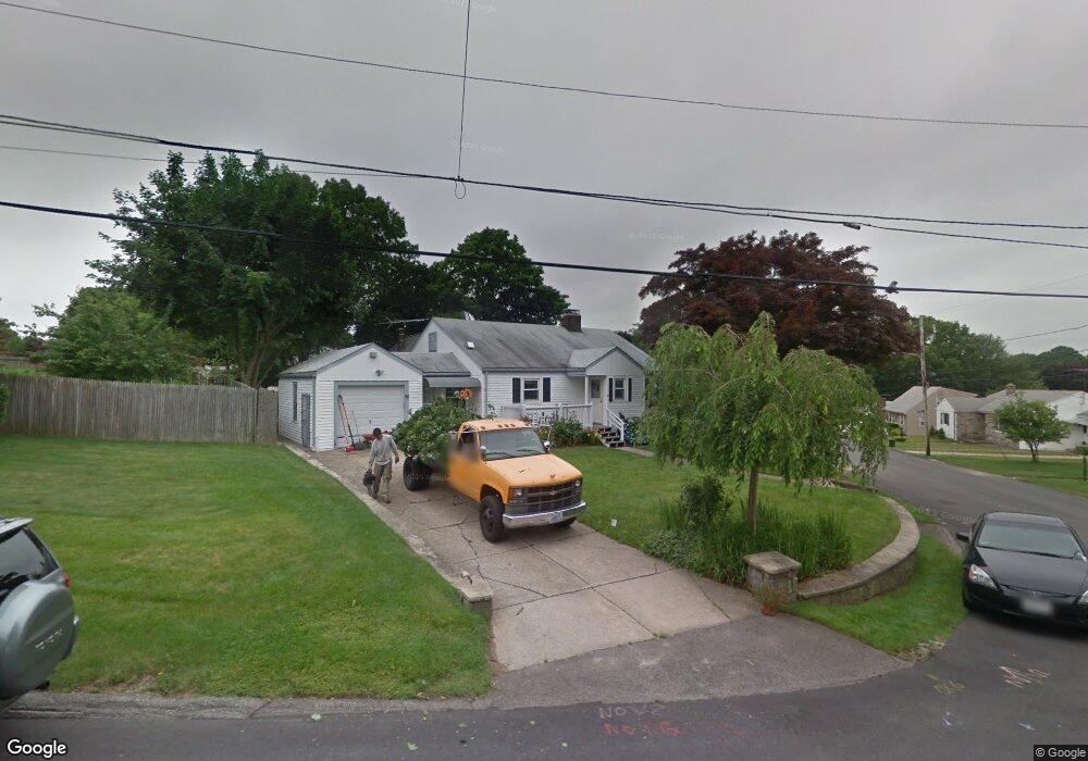 5 Mills Dr, Johnston, RI 02919 - photo 1