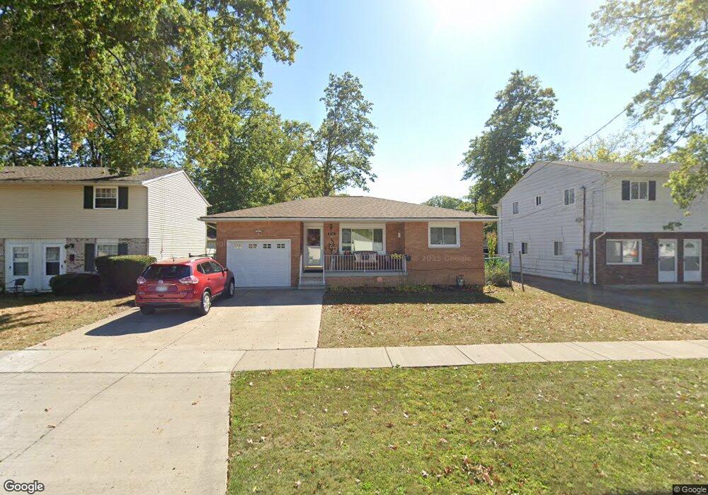 1888 E 37th St, Lorain, OH 44055 - photo 1