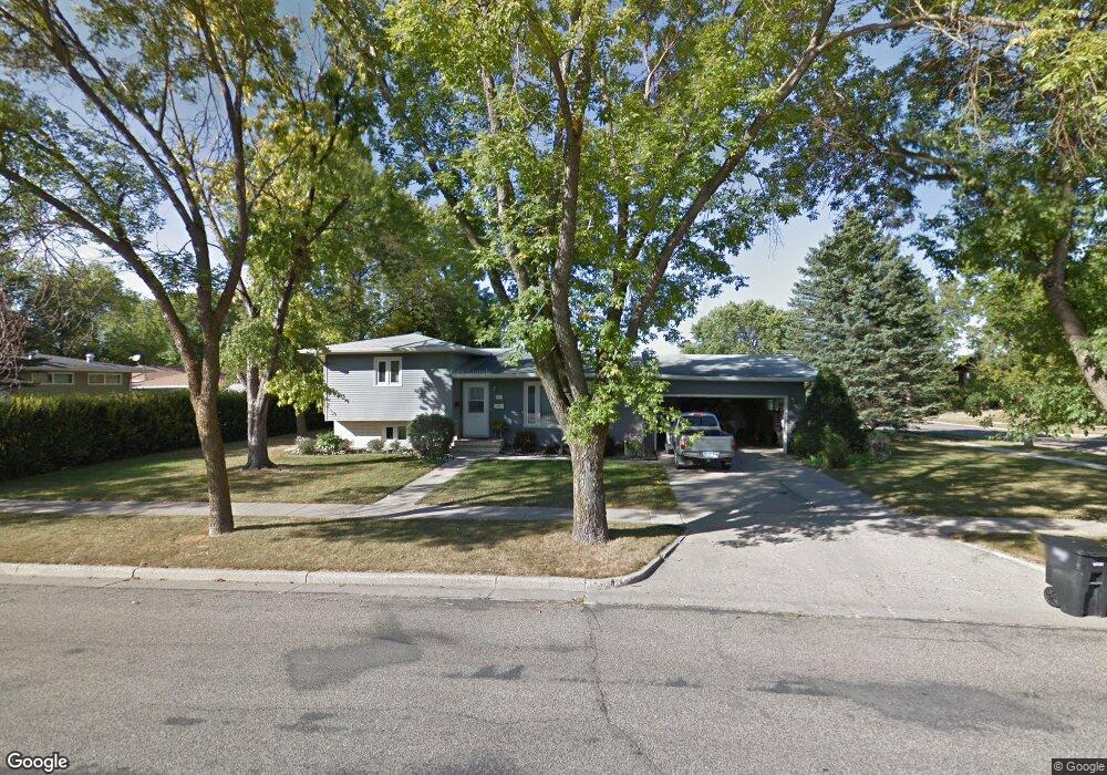 201 29th Ave N, Fargo, ND 58102 - photo 1