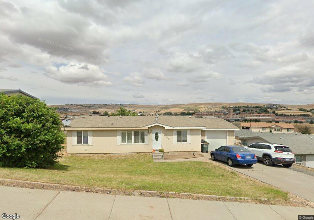 3023 SW Overlook St, Pendleton, OR 97801 - photo 1