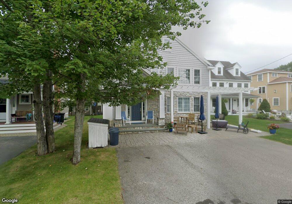 162 S Tibbetts Ave, Wells, ME 04090 - photo 1