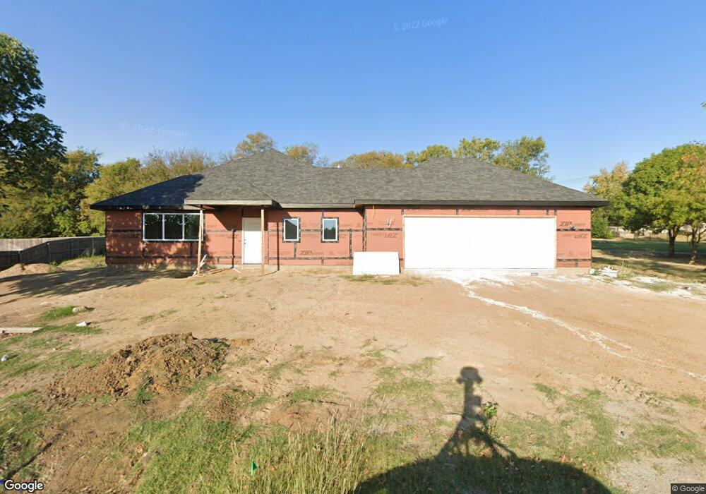 3107 Claremont Dr, Bartlesville, OK 74006 - photo 1