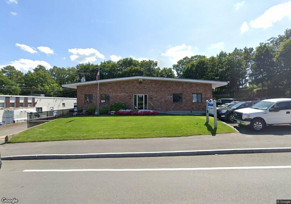 245 Salem St unit 2, Woburn, MA 01801 - photo 1