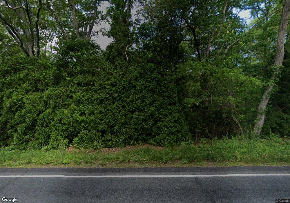 374 Oak St, West Barnstable, MA 2668 - photo 1