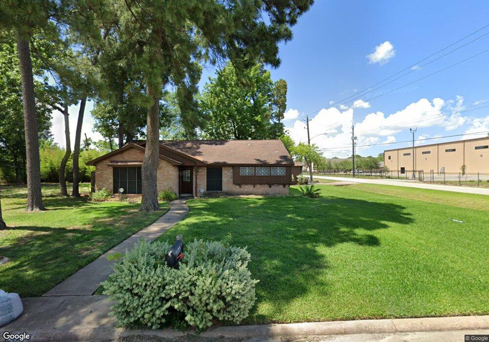 4102 Cherry Oak Cir, Houston, TX 77088 - photo 1