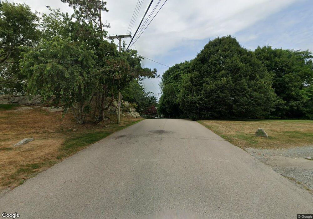 206 Bateman unit 206, Newport, RI 02840 - photo 1