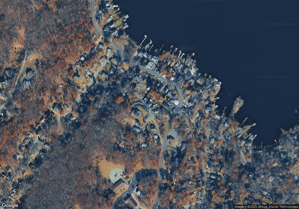 9 Sutton Rd, Hopatcong, NJ 07843 - photo 1