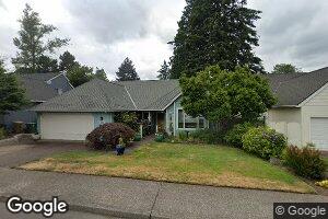 5863 Langford Ln, Lake Oswego, OR 97035