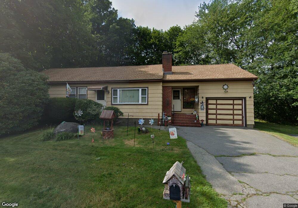 5 Mckinley Ave, Methuen, MA 01844 - photo 1