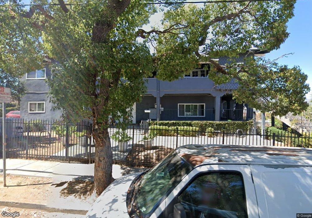 1625 Vineyard Ave, Los Angeles, CA 90019 - photo 1