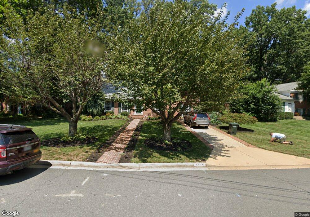 2403 Claremont Dr, Falls Church, VA 22043 - photo 1