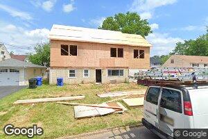 93 W Francis St, Iselin, NJ 08830