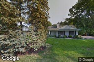 110 E Fox Dale Rd, Milwaukee, WI 53217