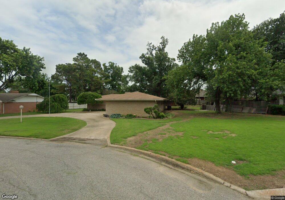 1916 Harmony Dr, Ardmore, OK 73401 - photo 1