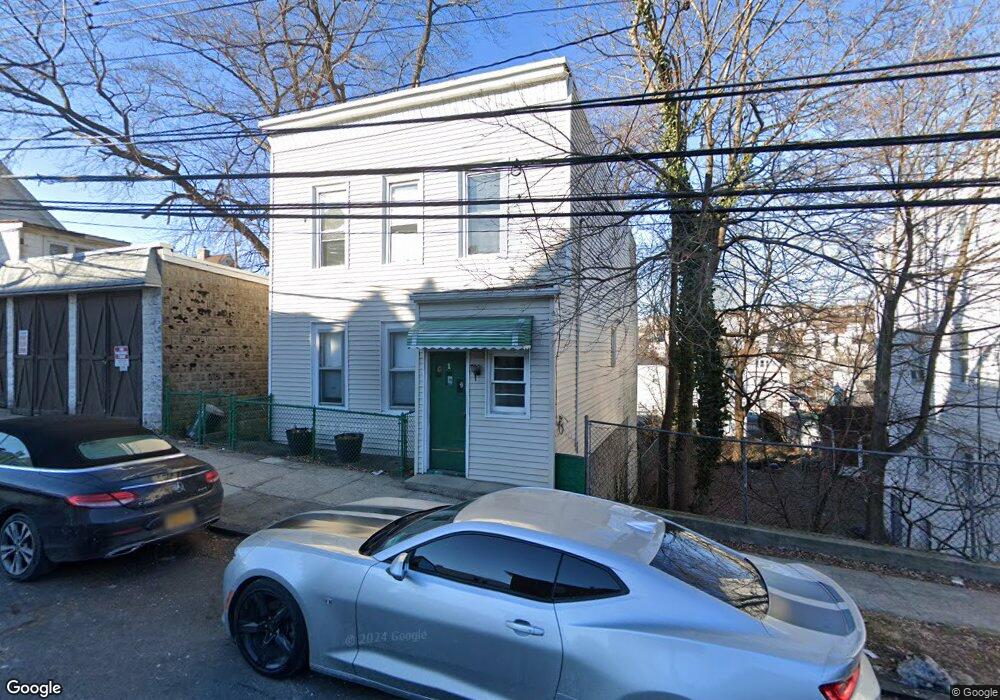 11 Colin St, Yonkers, NY 10701 - photo 1