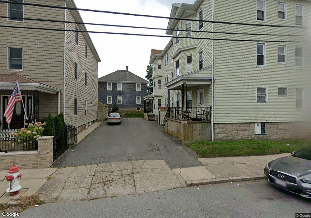 139 Oliver St unit 3, Fall River, MA 02724 - photo 1