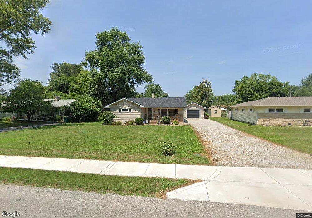 1130 E Jefferson St, Franklin, IN 46131 - photo 1