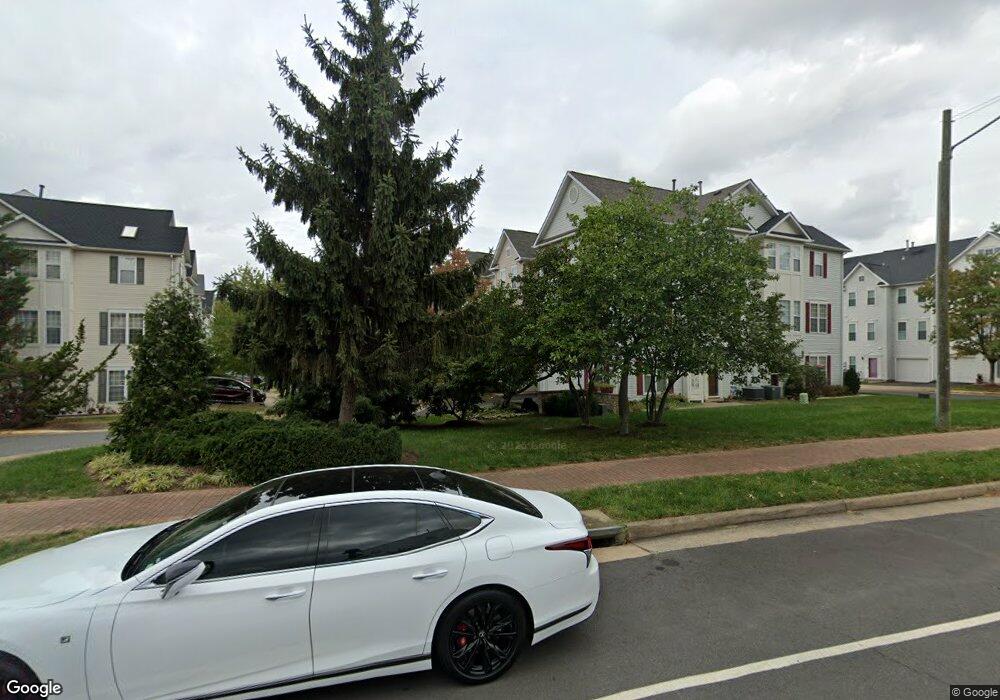 2541 Logan Wood Dr, Herndon, VA 20171 - photo 1