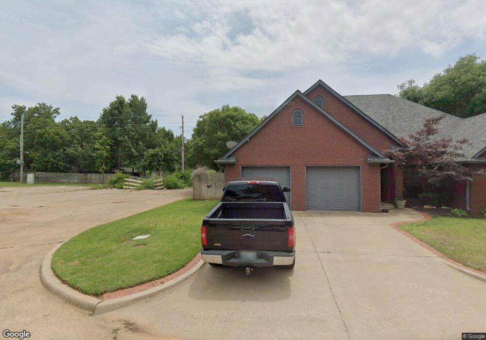 3208 Fox Hollow Rd, Duncan, OK 73533 - photo 1