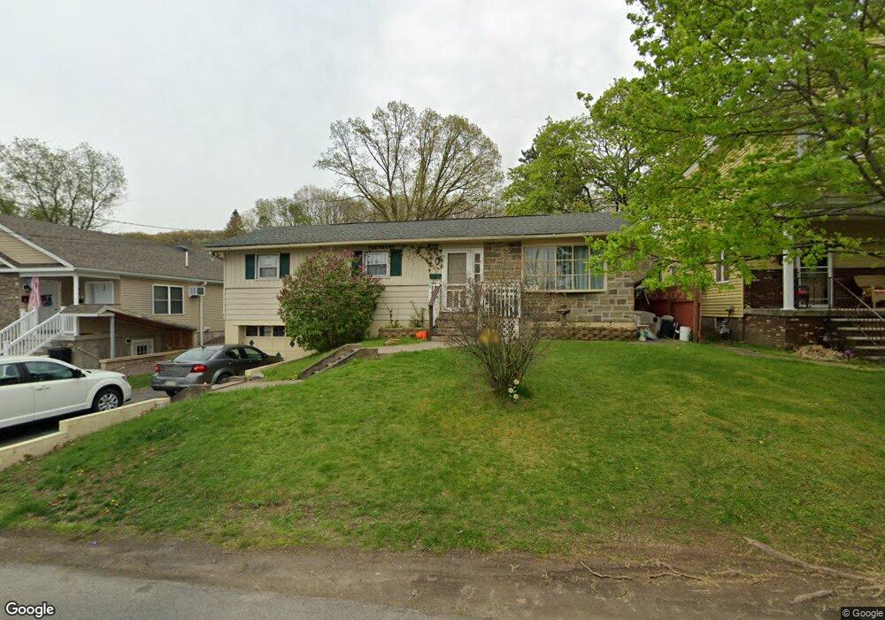 127 Ash St, Archbald, PA 18403 - photo 1