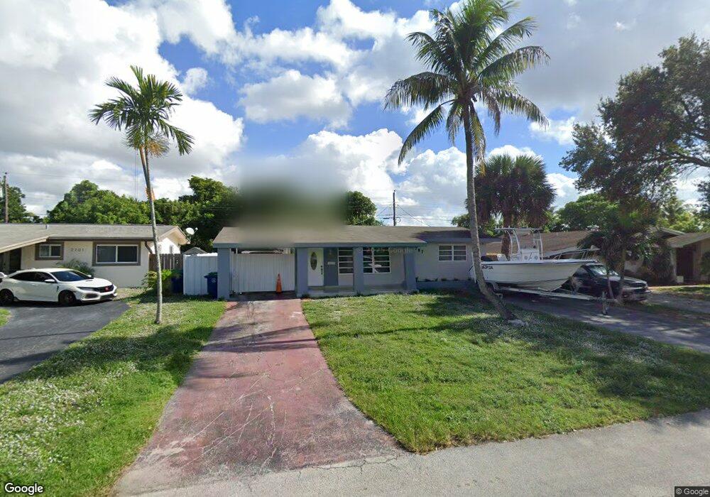 2707 Pine Tree Dr, Miramar, FL 33023 - photo 1