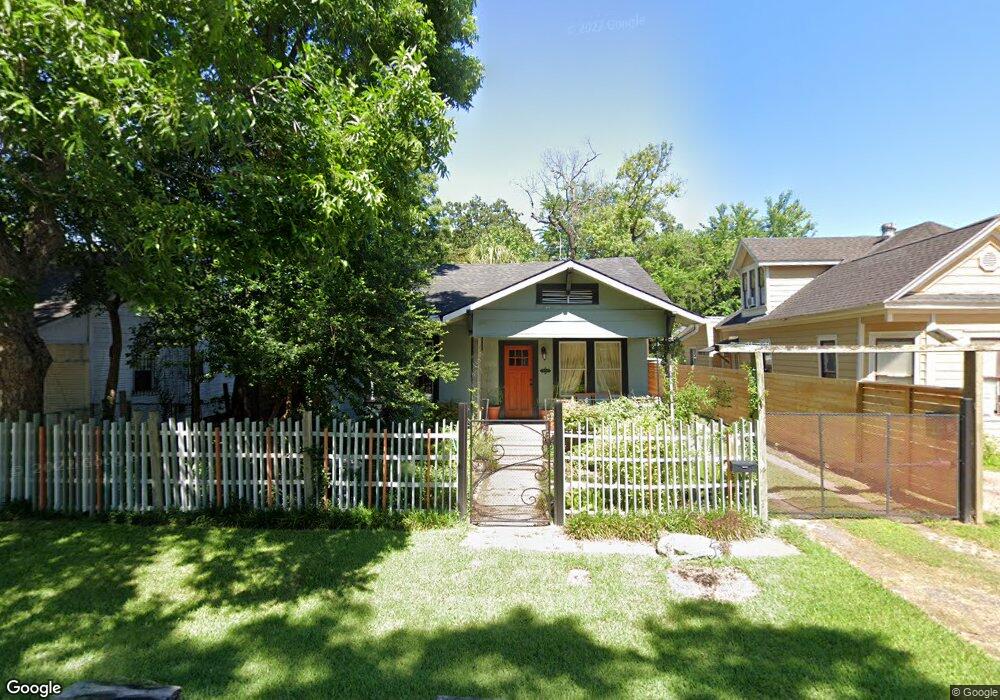 1008 Cordell St, Houston, TX 77009 - photo 1