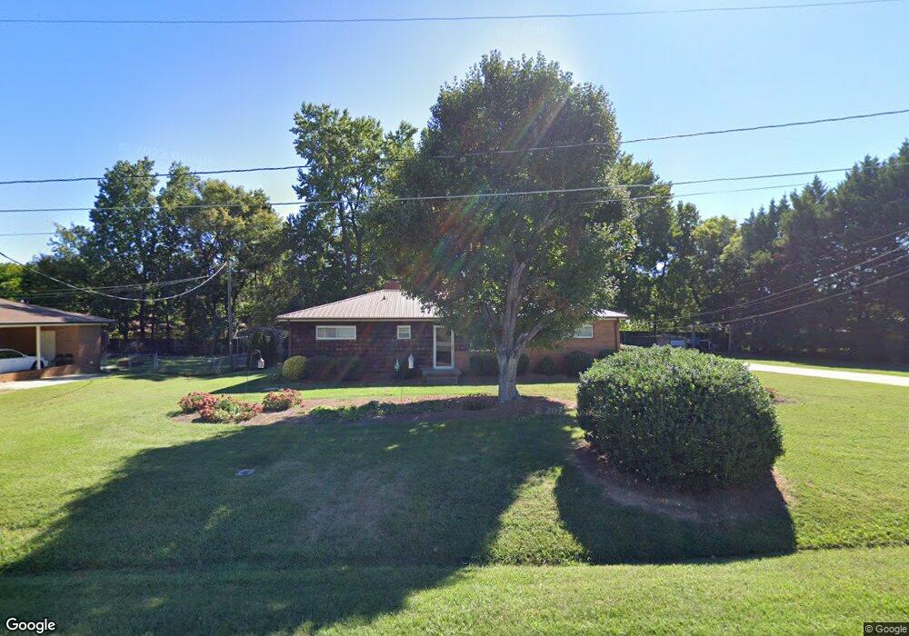 107 Lynn Dr, Archdale, NC 27263 - photo 1