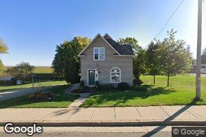 109 E Main St, Cobb, WI 53526