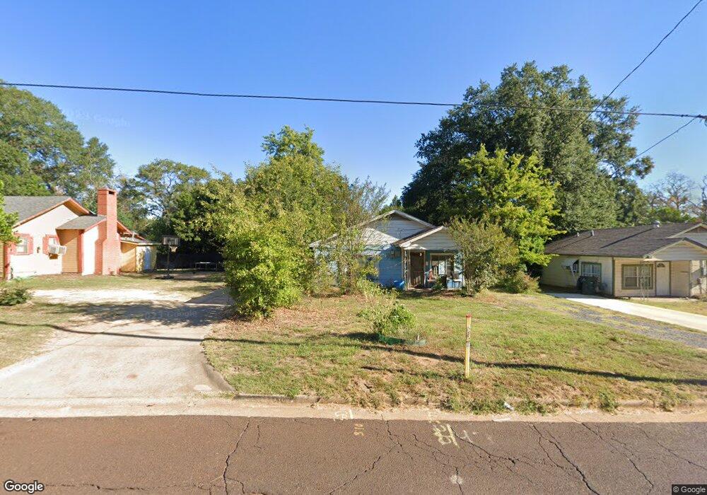 420 W Seale St, Nacogdoches, TX 75964 - photo 1