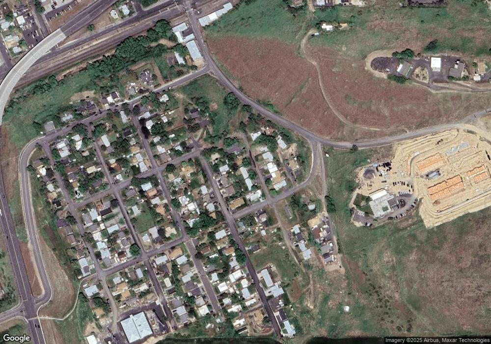 713 SE 10th St, Pendleton, OR 97801 - photo 1