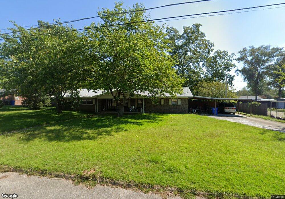 1607 Ivy Dr, Dothan, AL 36301 - photo 1