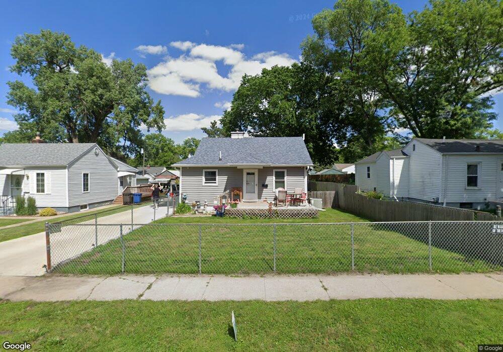 4025 1st St, Des Moines, IA 50313 - photo 1