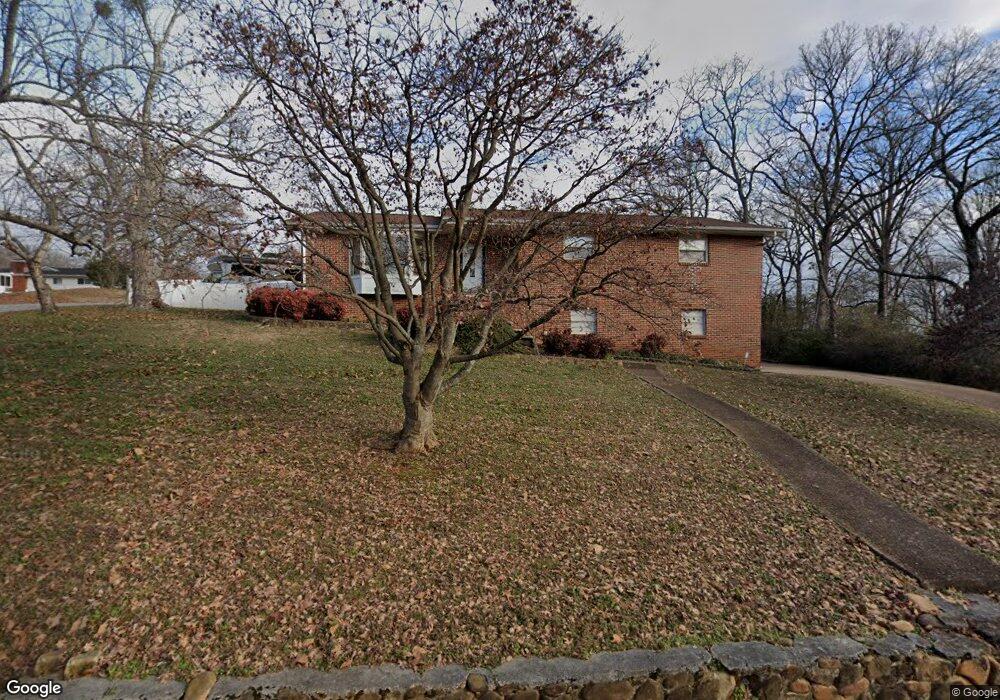 1331 Koblan Dr, Hixson, TN 37343 - photo 1