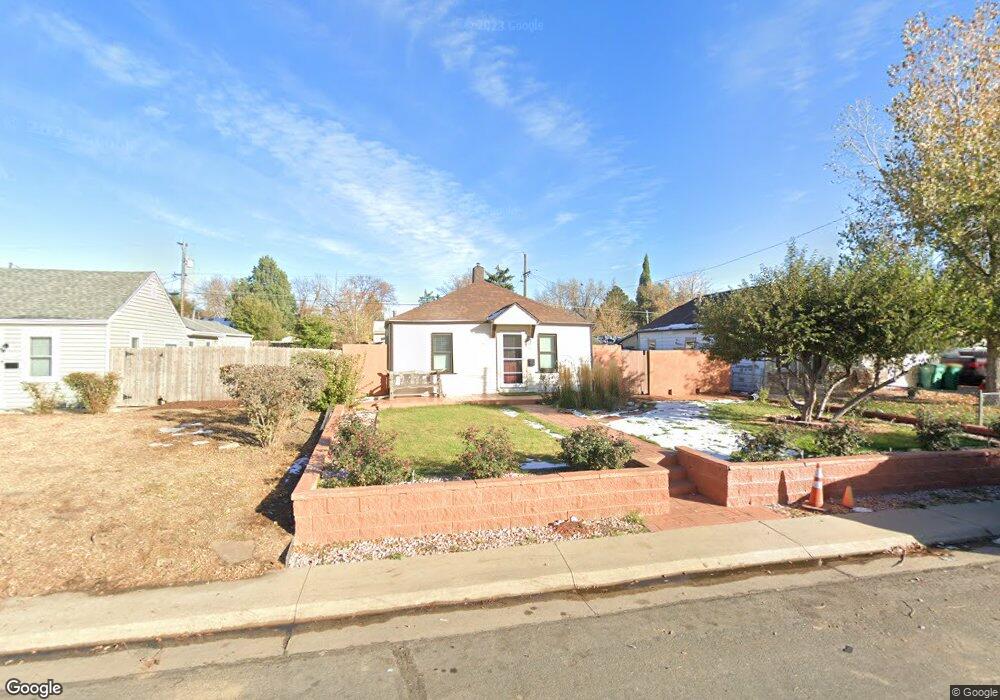 2080 Elmira St, Aurora, CO 80010 - photo 1