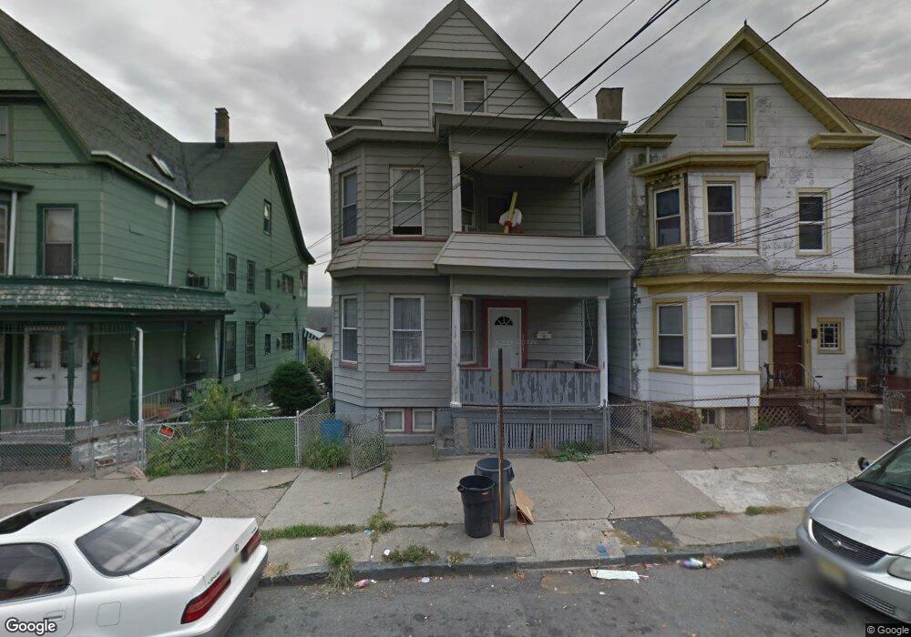 142 N 5th St, Paterson, NJ 07522 - photo 1