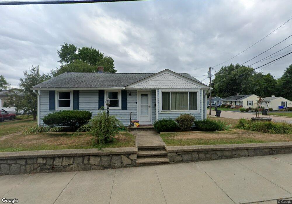 9 W Warwick Ave, West Warwick, RI 02893 - photo 1