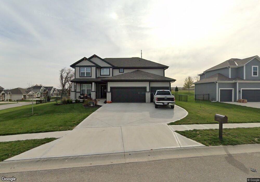 21503 W 45th Terrace, Shawnee, KS 66226 - photo 1