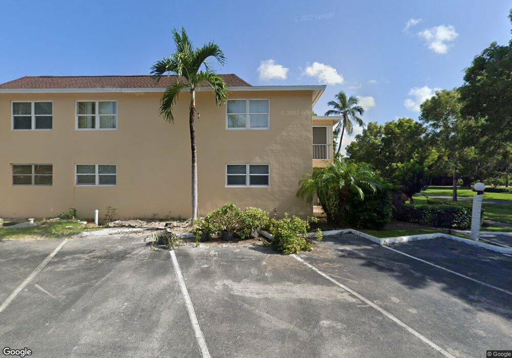 552 Broad Ave S unit 552, Naples, FL 34102 - photo 1