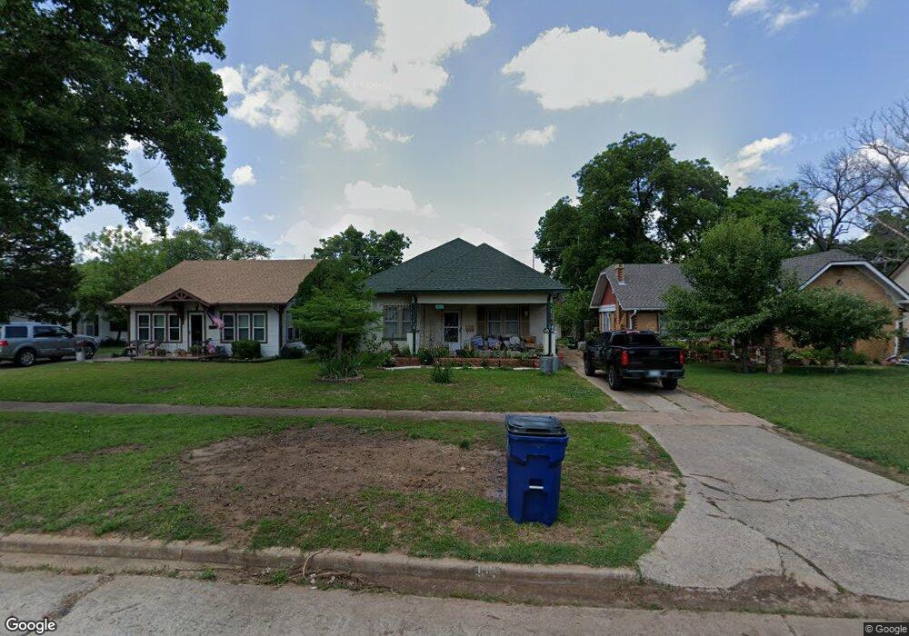 1011 W Spruce Ave, Duncan, OK 73533 - photo 1