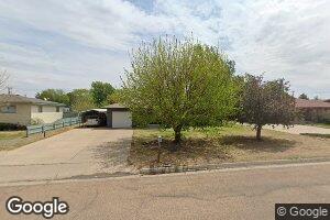 1204 S Jefferson St, Hugoton, KS 67951