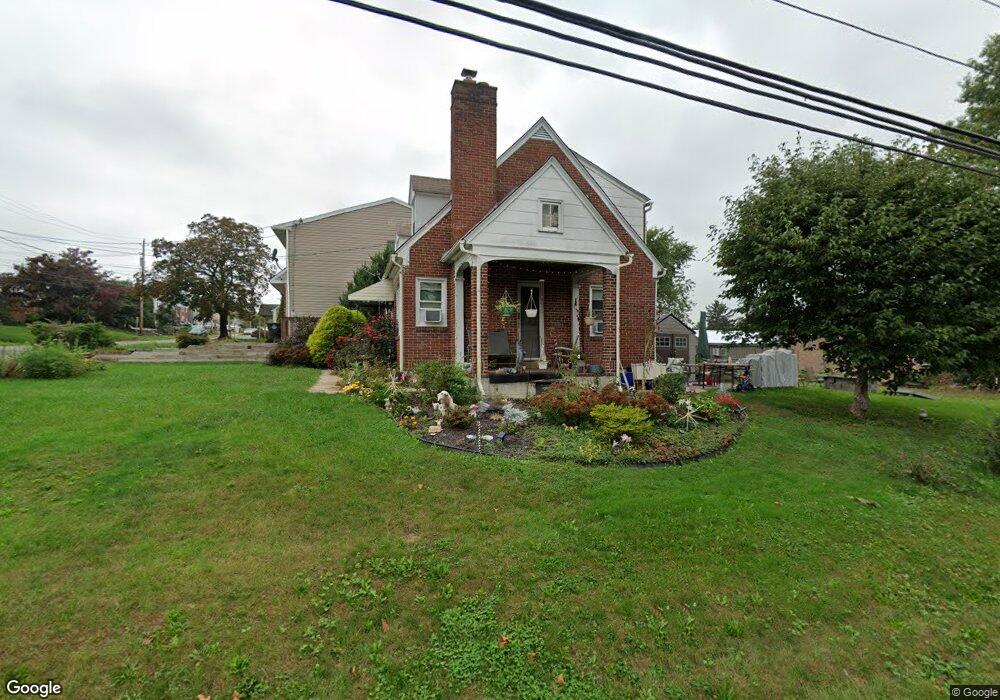 747 E 5th St, Boyertown, PA 19512 - photo 1